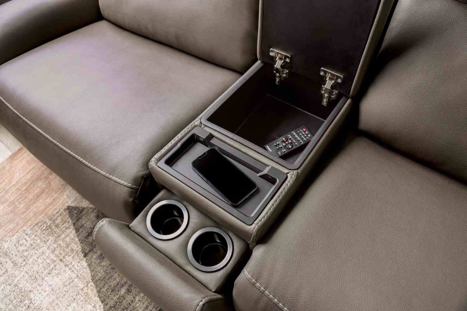 Edmondus Power Sectional