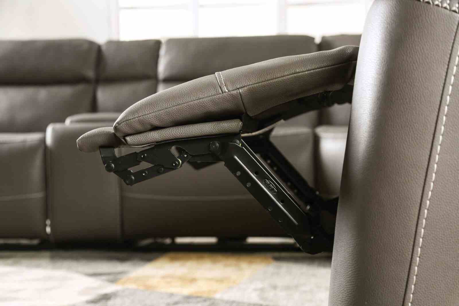 Edmondus Power Sectional