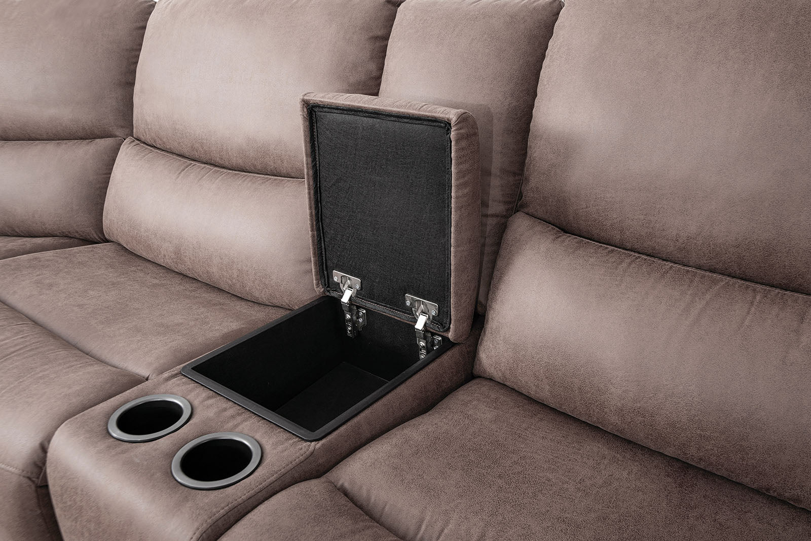 Demetrius Power Sectional