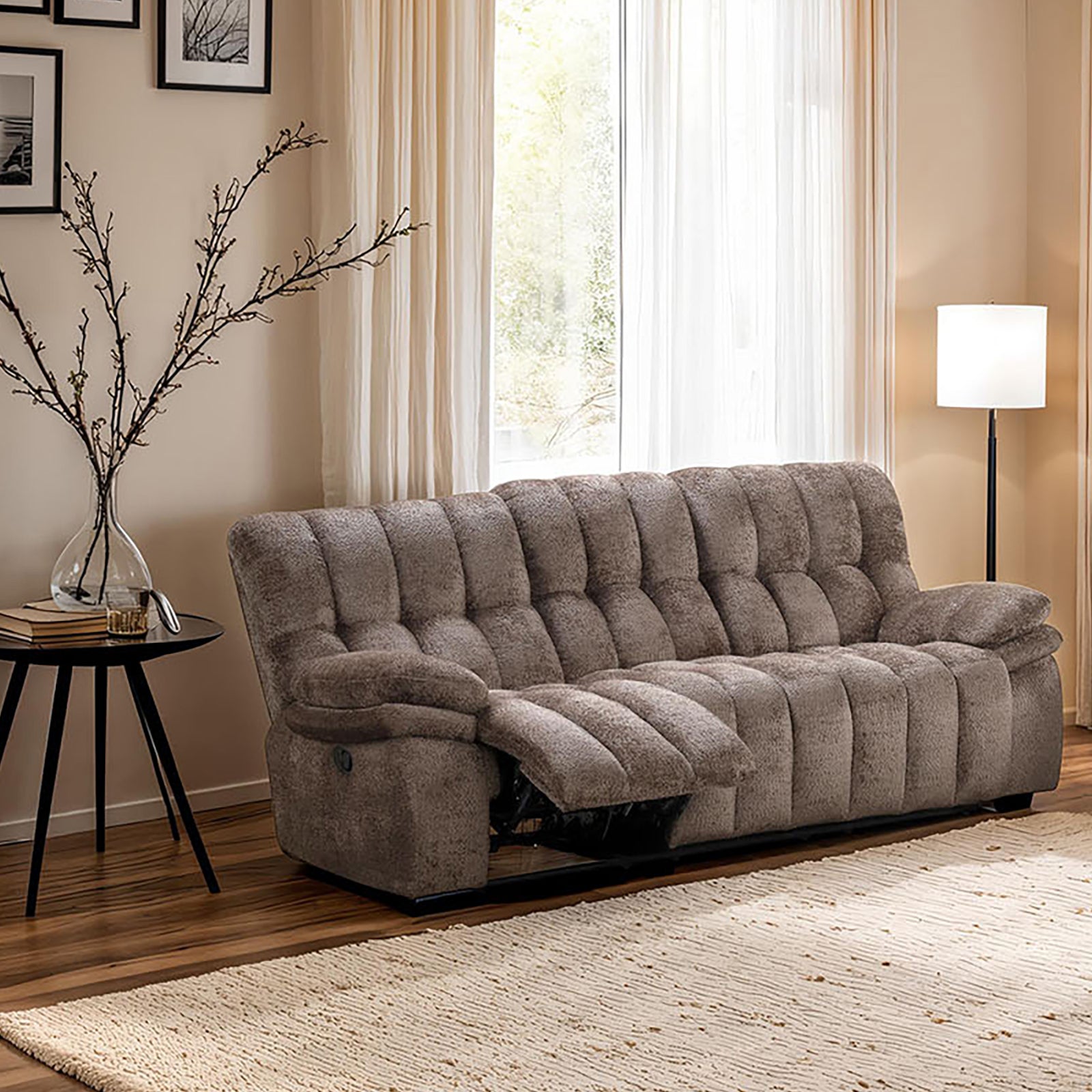 Hieronymus Manual Sofa Recliner
