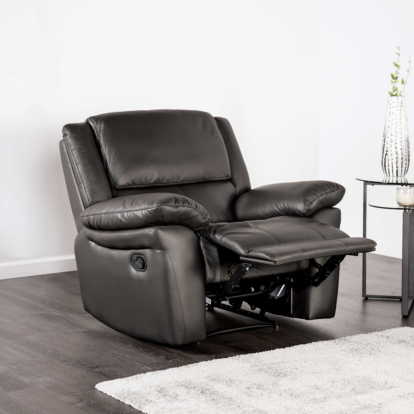 Glarus Recliner Chair